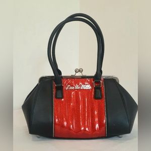 Lux de Ville Red & Black kiss closure bag